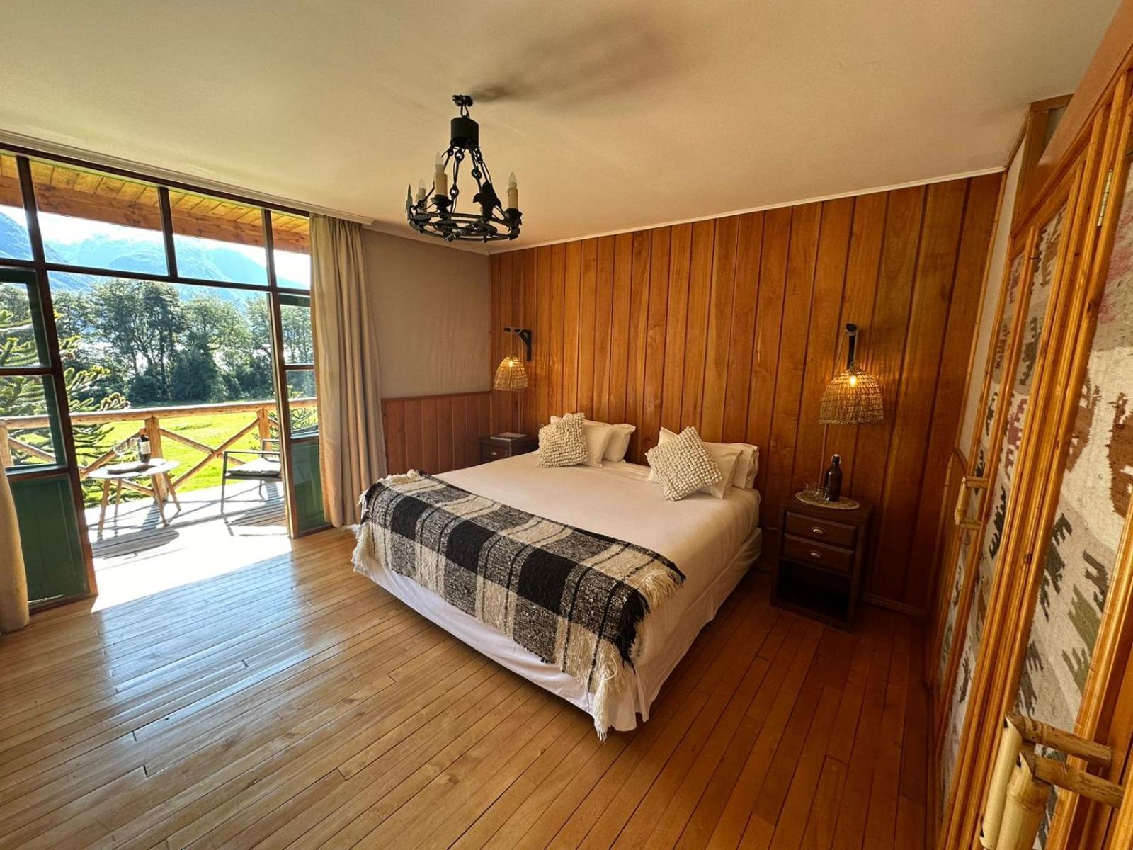 Mitico Puelo Lodge Las Gualas Eksteriør billede