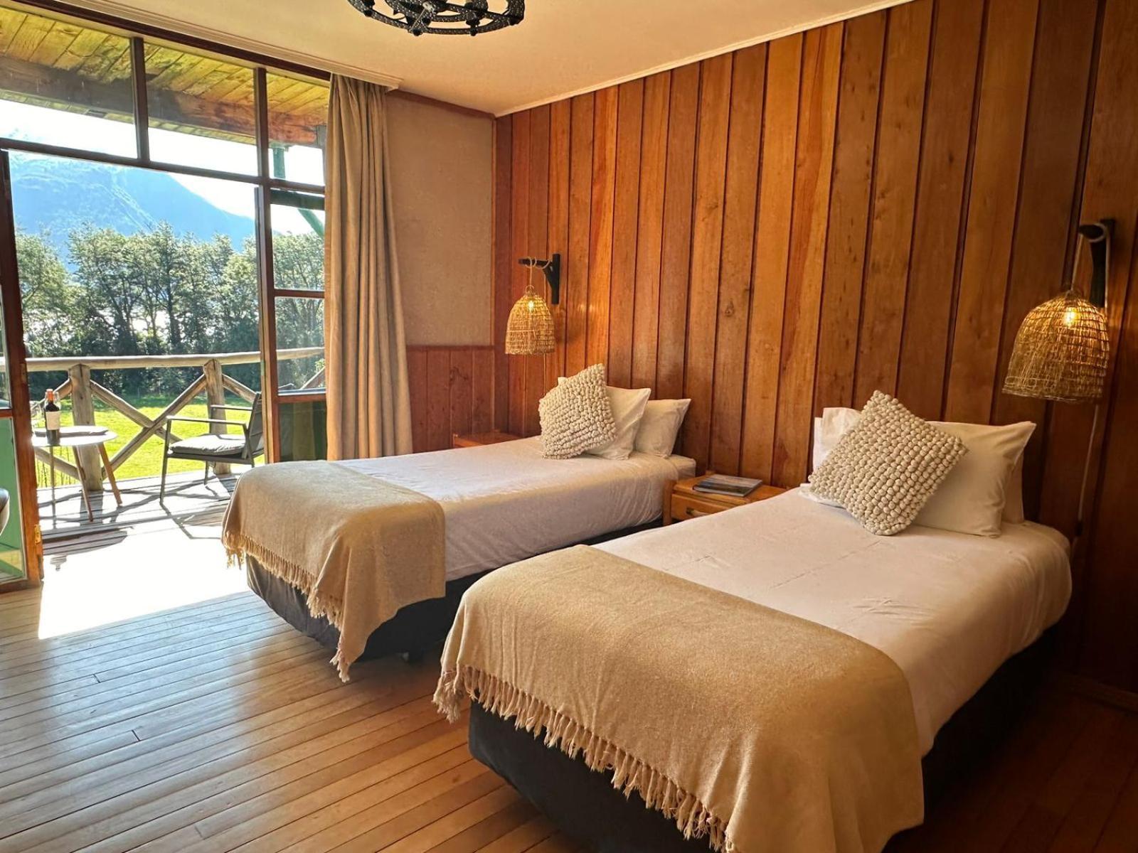 Mitico Puelo Lodge Las Gualas Eksteriør billede