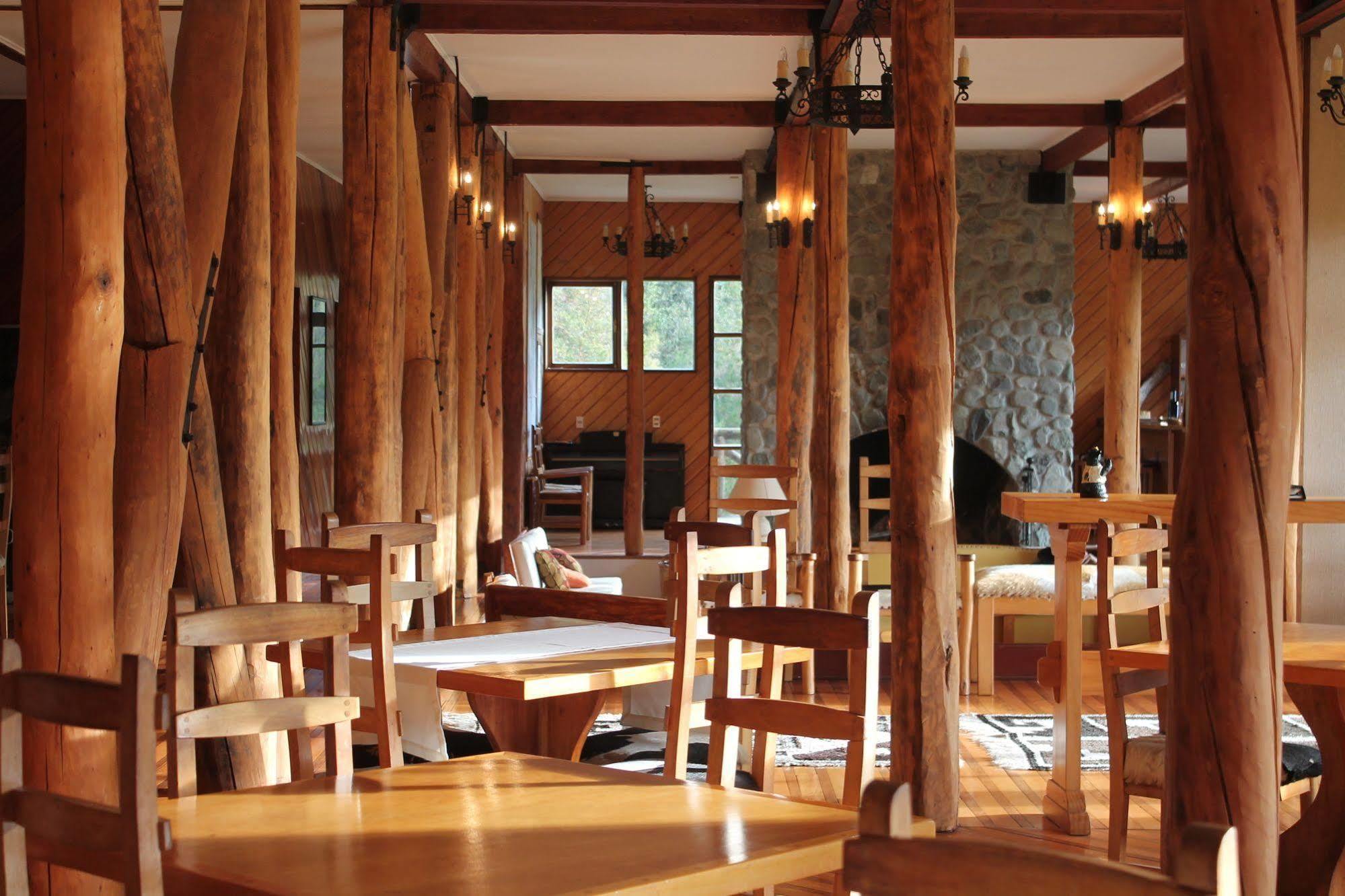 Mitico Puelo Lodge Las Gualas Eksteriør billede