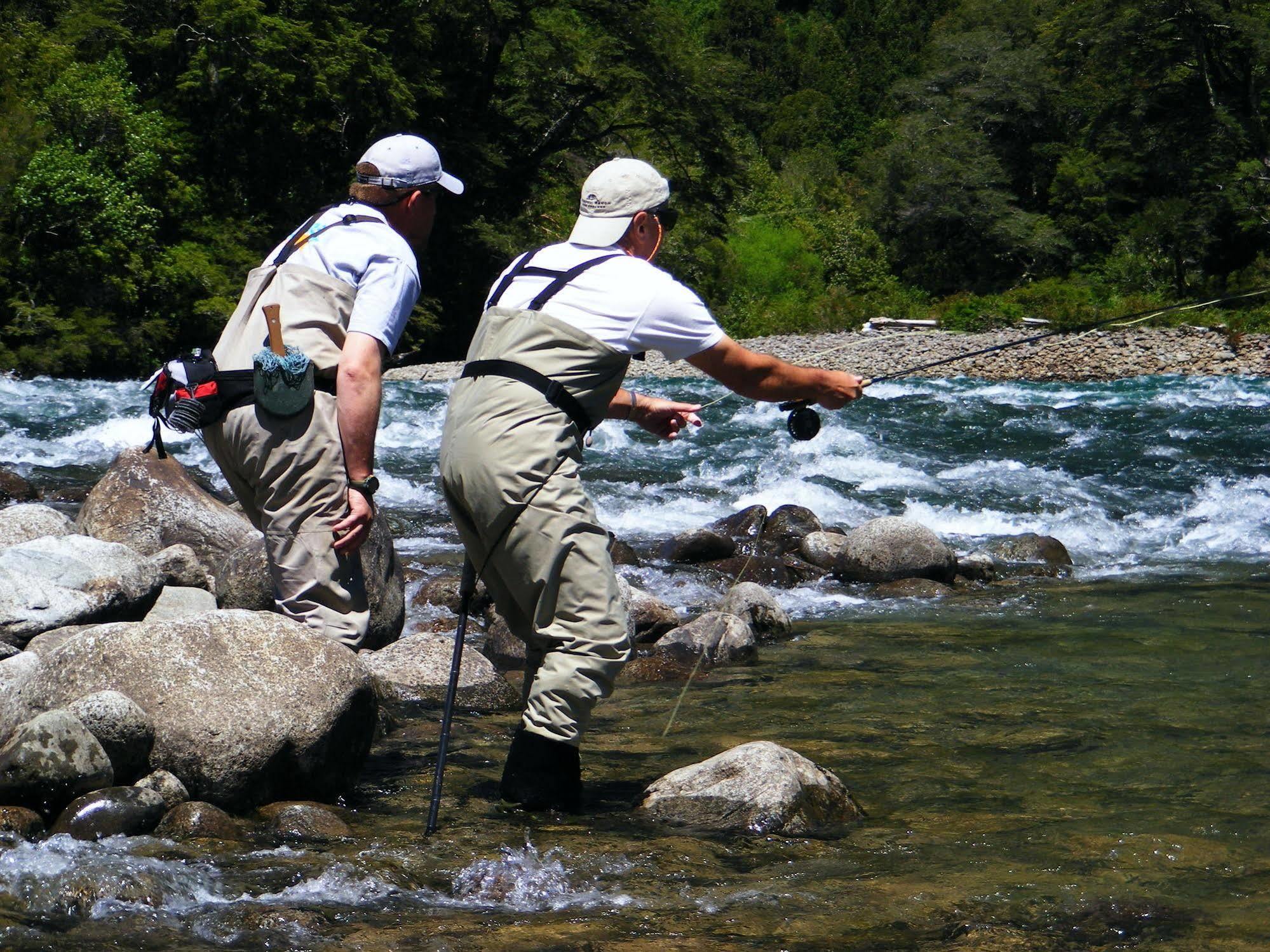 Mitico Puelo Lodge Las Gualas Eksteriør billede